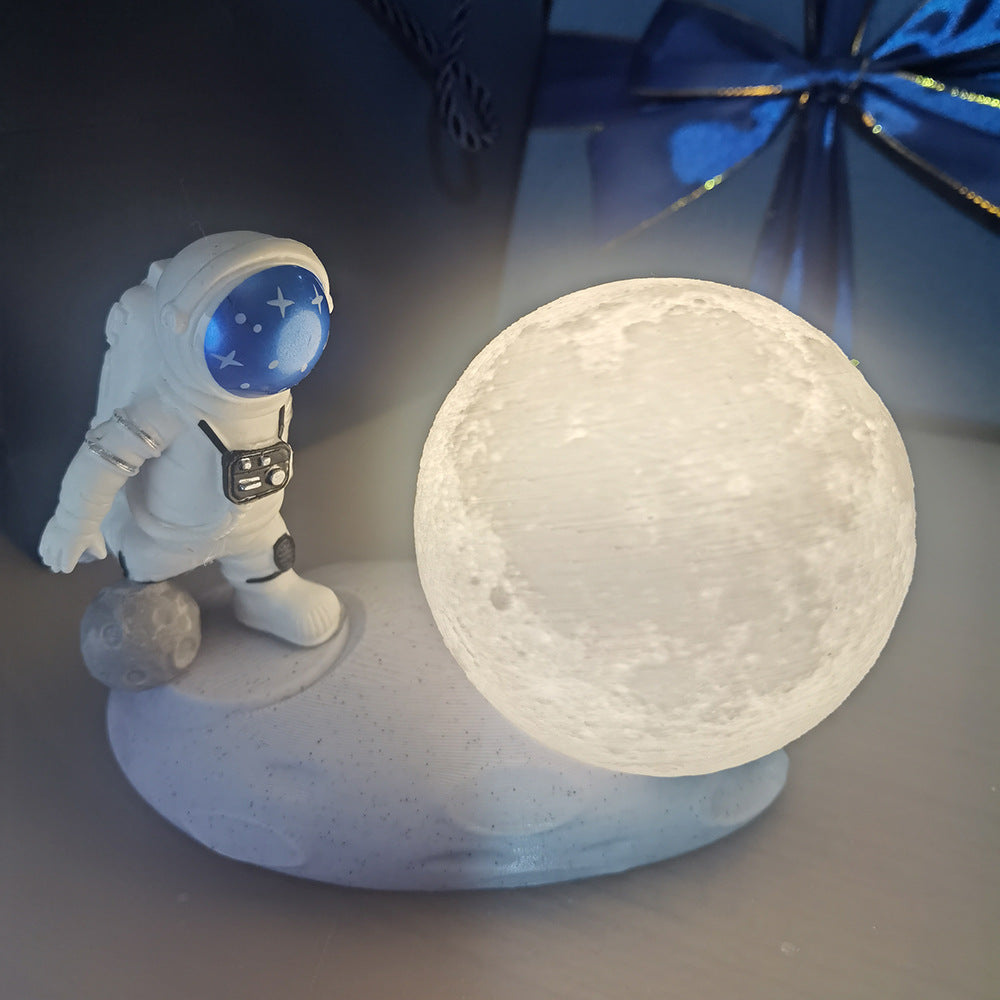 Night light for fear of the dark Children's sleep companion Astronaut-themed decor Moonlight night light Galactic night light Cosy bedtime lighting