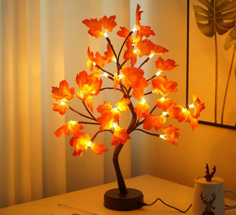 Une Magie Étincelante avec la "LED Firefly Tree Light"