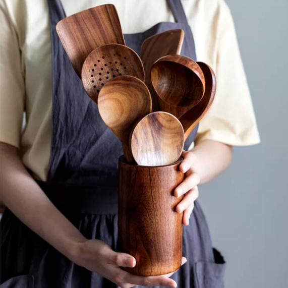 Non-stick Wooden Cookware Set