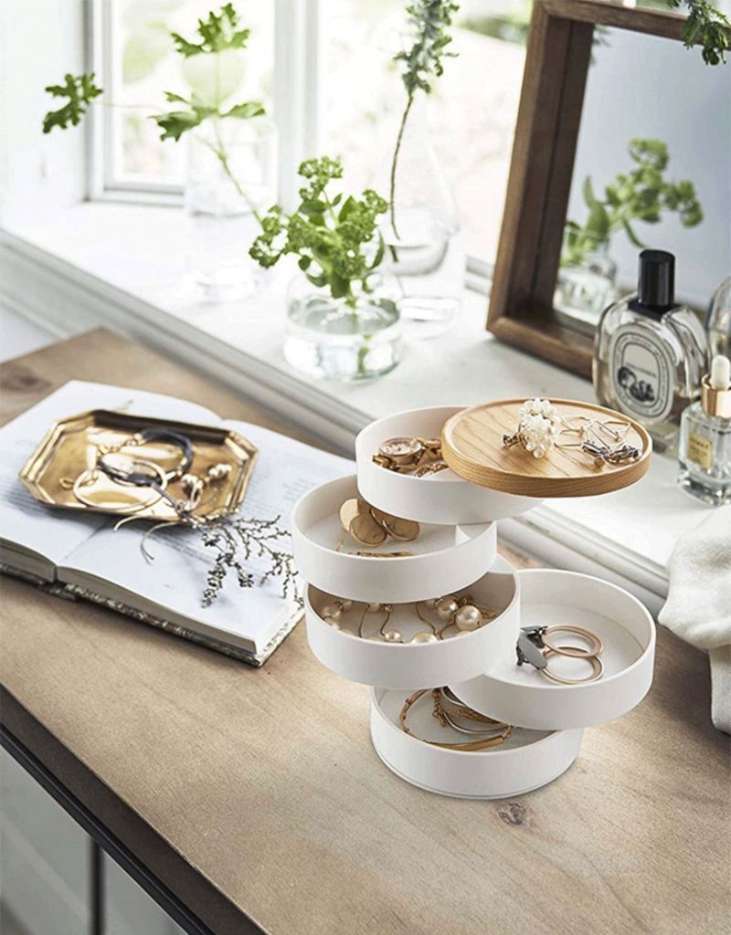Jewelry organizer Rotating jewelry box Stylish storage solution 360° organization Jewelry display case Accessory organizer Compact jewelry holder Space-saving jewelry storage Elegant jewelry cabinet Rotating accessory organizer