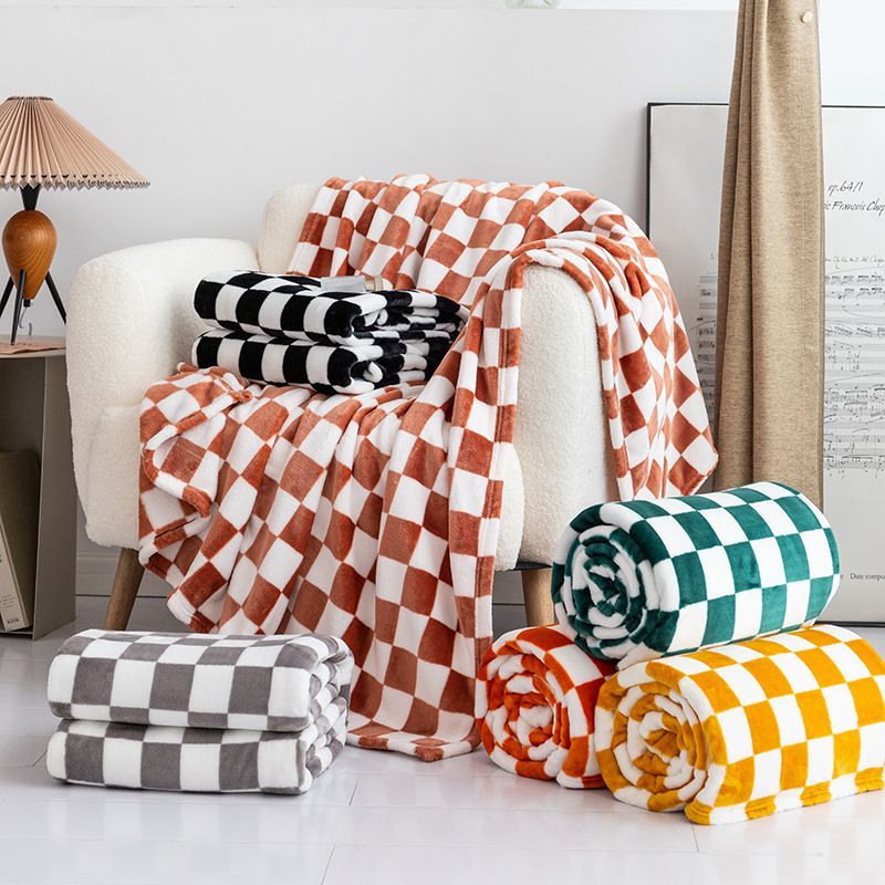 Checkerboard Flannel Printed Blanket
